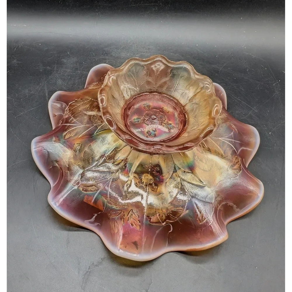 Dugan Dogwood Sprays Marigold Carnival Glass Footed Ruffled Bowl 9